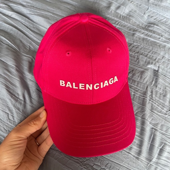 Balenciaga hat main image 7